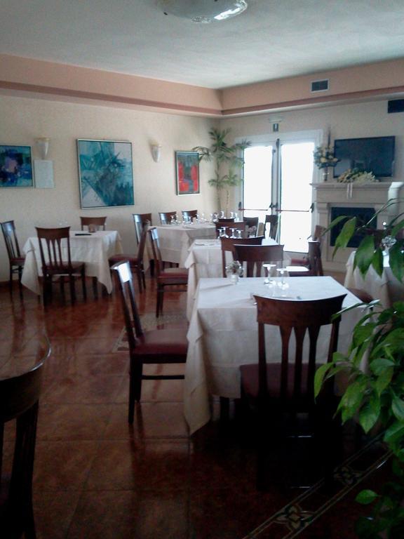 Albergo Al Portico Azzano Decimo Екстер'єр фото